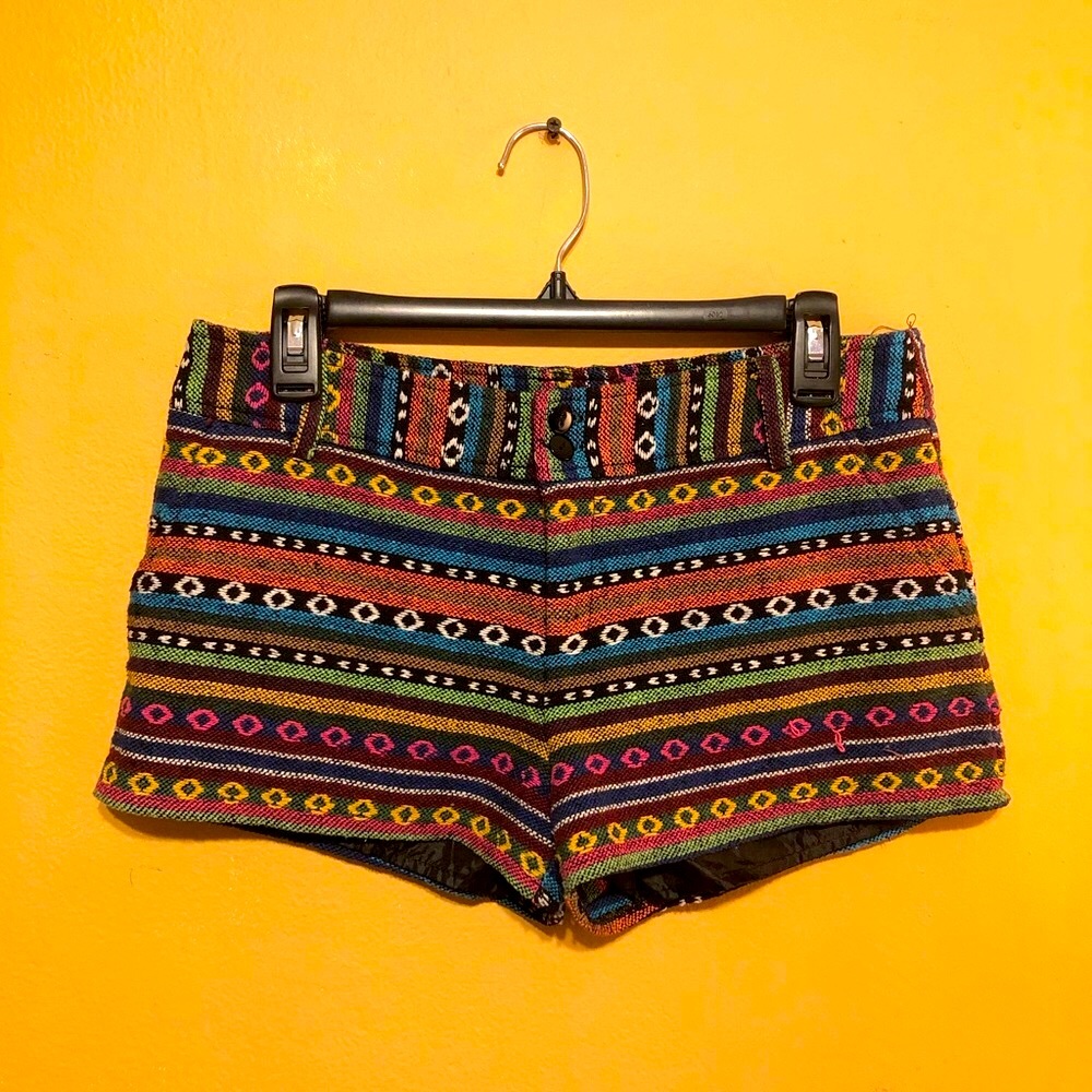 Forever 21 Tribal Patterned Multicolored Shorts!